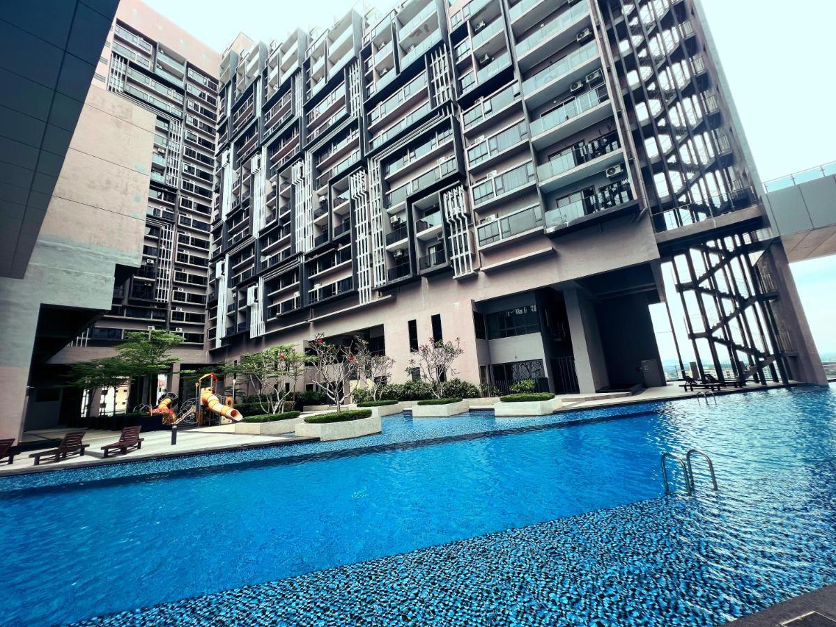 Imperio Residences Melaka Malacca Exterior foto